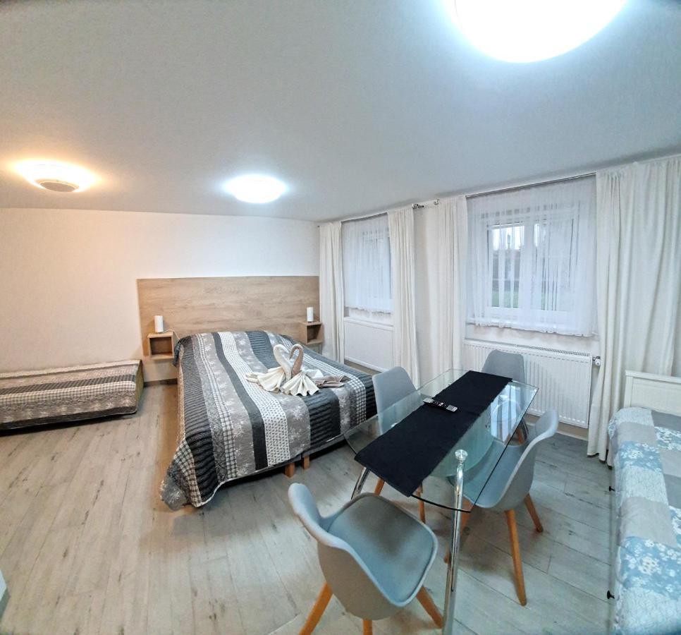 Apartamento Viator Ustka Exterior foto